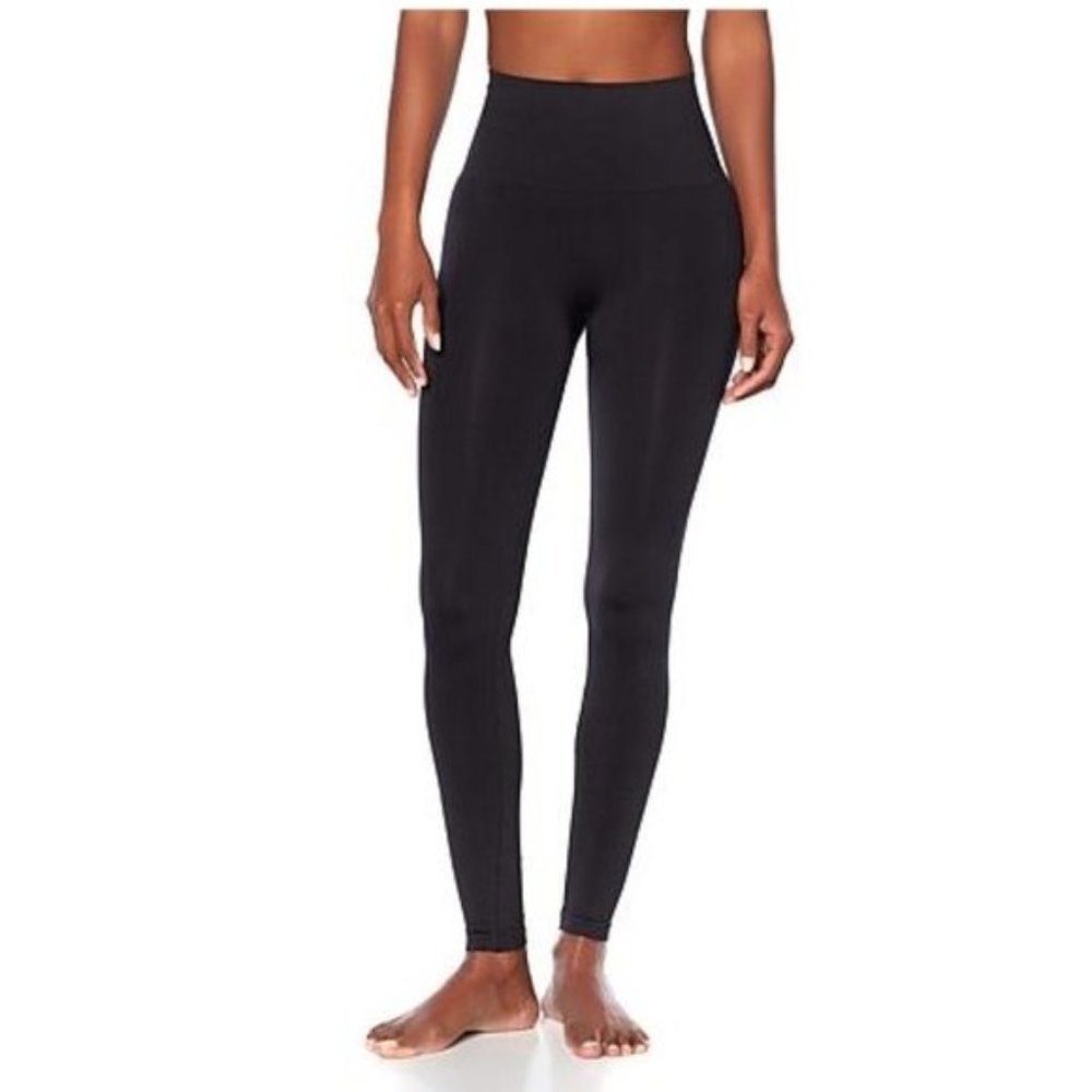 Nearly Nude Smoothing Shaper Legging  584-332